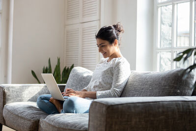 girl on laptop